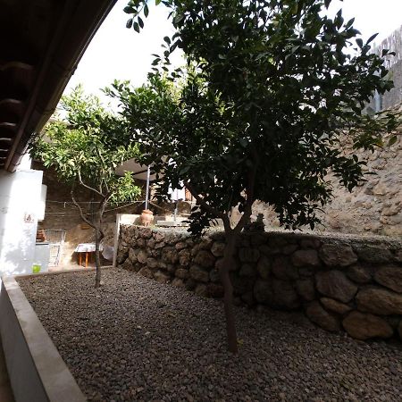 Velez, Casa La Choza Villa Vélez de Benaudalla Exterior photo